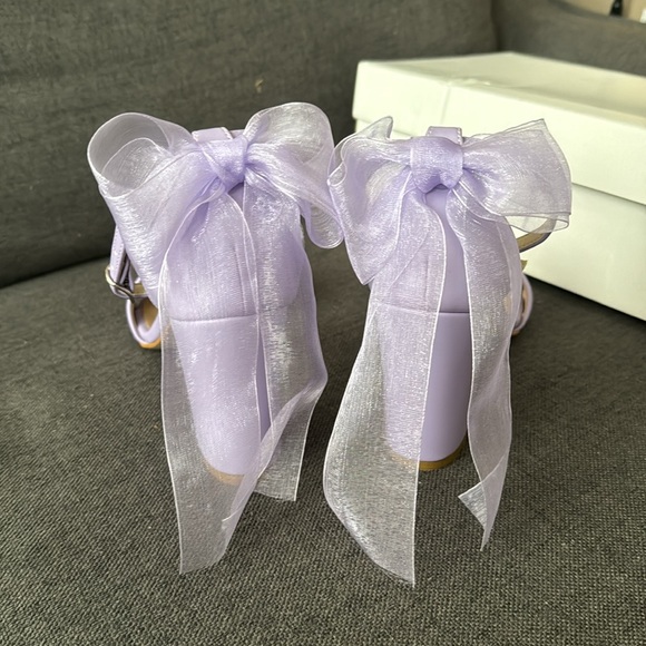 PURPLE BOW HEELS - Picture 2 of 4